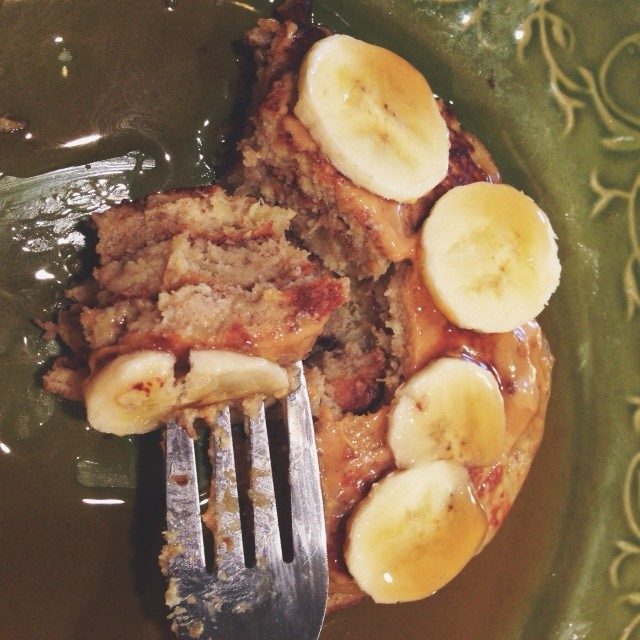3 Ingredient Paleo Pancakes